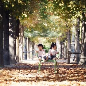巴黎的秋色彩缤纷，每到入秋必带孩子们到处赏秋....
